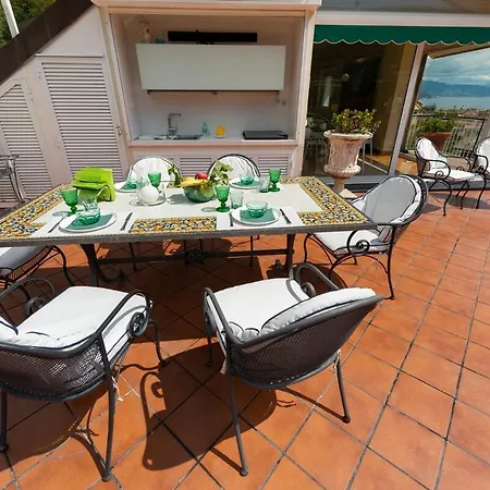 Attico White - Terrazzo E Parcheggio Apartment